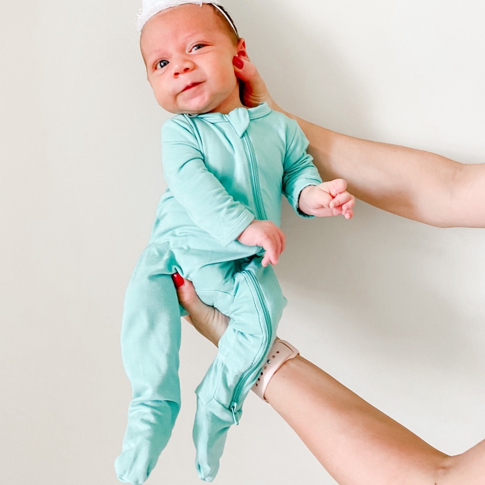 Kyte Baby footie NB